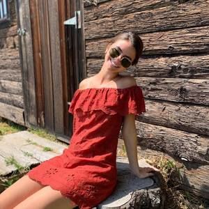 Meet your Posher, Julia